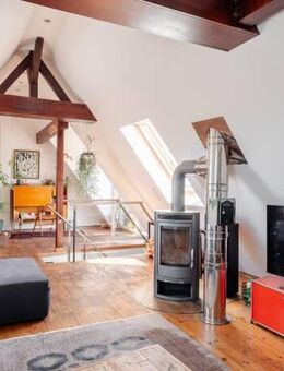 Einzigartige lichtdurchflutete Eigentumswohnung mit traumhafter Dachterrasse in Ehrenfeld - Köln