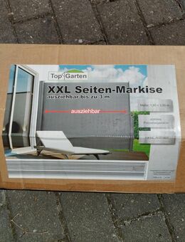 Nagelneue graue Seitenmarkise - Paderborn