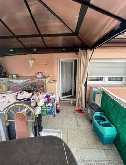 **** Mehrfamilienhaus mit Gewerbe und Zwei Wohnungen in Zentraler Lage von Friolzheim **** - Friolzheim