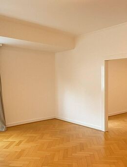 Carlstadt: charmante Altbauwohnung, modern saniert & elegant ausgestattet - Düsseldorf