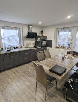 Maisonette-Wohnung mit guter Rendite oder für Selbstbezug - Saal (Donau)