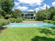 Traumvilla in Perfektion. Mit Pool, Steg & Boje. - Wörthsee
