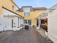 Exklusives 10-Zimmer-Zweifamilienhaus in Isernhagen N.B. - Isernhagen