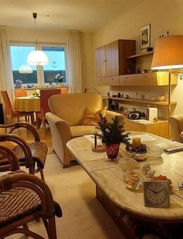 Hochwertige barrierefreie 3 Zimmer-Wohnung am Obernberg mit Balkon, Einbauküche + Tiefgaragenstellplatz - Bad Salzuflen