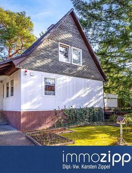 Ruhiges Wohnen in Berlin-Karlshorst: EFH Bj.1974, 5 Zi.,Kü.,Bad, Keller, Tiefgarage, 622 m² Grdstck - Berlin