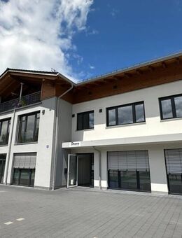 Zu vermieten: Großzügige 3-Zimmer-Neubauwohnung in 83112 Frasdorf - Frasdorf