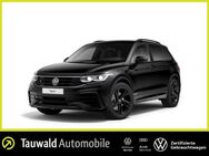 VW Tiguan, 2.0 TSI R-Line BLACK IQ 19, Jahr 2021 - Erlangen