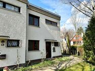 Reihenhaus mit Potenzial in ruhiger Wohnlage in Hermsdorf - Berlin