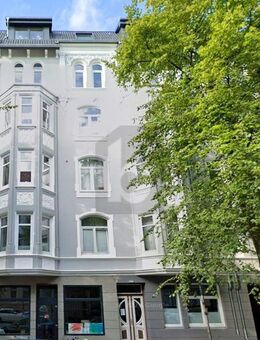 STILVOLL SANIERTER ALTBAU - BEZUGSFERTIG - Kiel