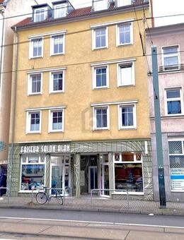 REPRÄSENTATIVES STADTENSEMBLE - Rostock