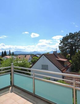 Alpenblick! 3 Zimmer DG Wohnung mit Südwestbalkon - Penzberg