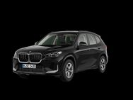 BMW X1, sDrive18i ParkAss ActiveGuard, Jahr 2023 - Eggenfelden