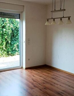 Schöne Erdgeschosswohnung in begehrter Lage von Burgwerben - Weißenfels