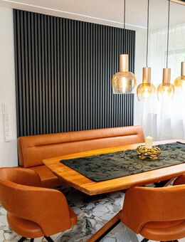 Exklusive Designerwohnung: Frisch sanierte, vollmöblierte 3-Zimmer Wohnung mit Balkon und Garage - Ettlingen