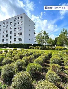 Top: moderne 2-Zimmer-Wohnung mit Loggia, bezugsfrei - München
