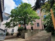 Schmankerl in Pasing, MFH mit Rückgebäude in zentraler Lage, sechs WE + Büro und Geschäftsflächen! - München