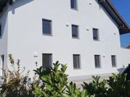 Voll möbelierte Dachgeschosswohnung mit Einbauküche - Ideal für Pendler - BMW in unmittelbarer Nähe - Straßkirchen