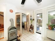 GEORGI: Kleines Haus für Gartenfreunde - Emmering (Landkreis Fürstenfeldbruck)