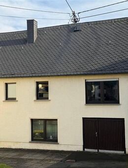 Mogendorf ! 1 -bis 2 Familienhaus mit Garten in einem sehr gepflegten Zustand! - Mogendorf