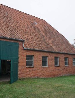 Resthof mit Ausbaupotential für Wohnraum in ruhiger Ortslage in der Elbtalaue - Bleckede