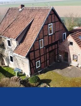 Traumhaftes Einfamilienhaus mit Einliegerwohnung und charmanten Garten - Bückeburg