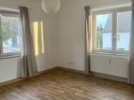 Zentrumsnahe 1-Zimmer in großer WG-Wohnung mit ca. 115 m² Wohnfläche - Ingolstadt