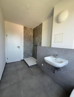 moderne, frisch sanierte Wohnung in Groitzsch - sofort bezugsfertig - Groitzsch