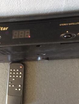 RESIVER *RED STAR* SATELITEN STEREO RESIVER 250 AC - Großostheim