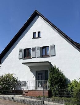 Sehr gepflegte 2-3 Zimmerwohnung mit ruhiger Kernstadtlage! - Bad Vilbel