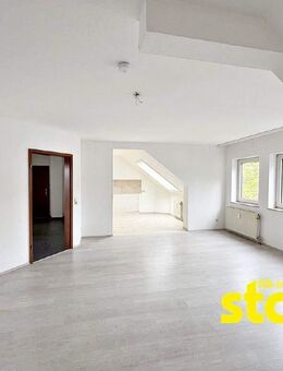 HELLE DACHGESCHOSSWOHNUNG MIT MODERNEM GRUNDRISS, TG- UND AUßENSTELLPLATZ! - Stockstadt (Main)