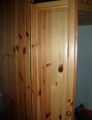 Zum Verkauf steht ein schöner ECHT-HOLZ- ECKSCHRANK*NEUWERTIG* = 300,00 in 25469