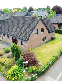 Großzügiges Einfamilienhaus mit 9 Zimmern in ruhiger Lage von Neuenhaus - Neuenhaus