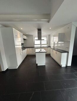 Luxuriöse Penthouse-Wohnung - Nufringen