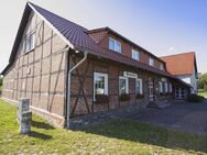 Traditionsreicher Gasthof mit Festsaal und Pension - Süderholz