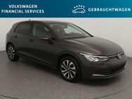 VW Golf, 1.5 TSI Life 110kW, Jahr 2021 - Braunschweig