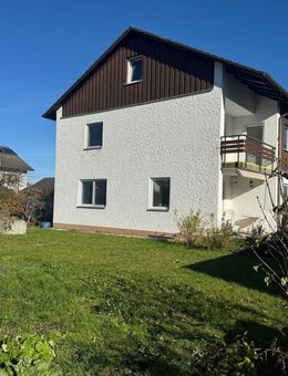 Schöne, renovierte DHH mit sonnigem Garten ab 01.01.2026 zur Miete - Anzing