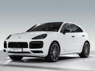 Porsche Cayenne, GTS Coupe Burmester Surround View, Jahr 2023 - Stuttgart