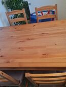 Esstisch mit Stühlen in 06268