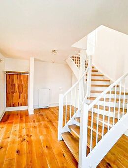 Exklusives Wohnen im wunderschönen Schloss in Steinen - Steinen (Baden-Württemberg)