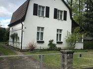 Attraktives Einfamilienhaus auf schönem Grundstück mit Garage - Schöneiche (Berlin)