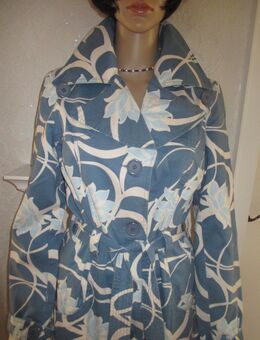 NEU * Retro * Blüten * Blumen * Flower- Power * Trench- Coat * Mantel "VERO MODA" Gr. 38- 40/ S- M * rauch- grau * blau * - Riedlingen