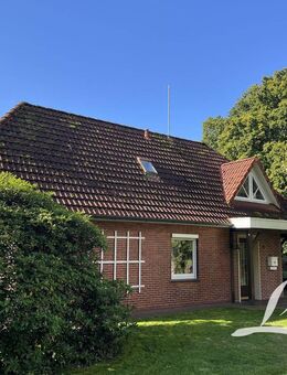 **Gemütliche Haushälfte mit Carport - in Ortsrandlage von Godensholt** - Apen