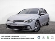 VW Golf, 2.0 TSI VIII Style, Jahr 2023 - Potsdam