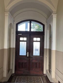 Altbauwohnung - Geräumige 3-Zimmer-Wohnung mit 60 m² im EG – sofort verfügbar! - Magdeburg