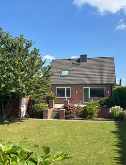 Reserviert: Haus mit Traumgarten in schöner Nachbarschaft - Henstedt-Ulzburg