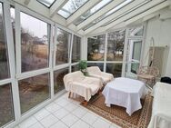 Gepflegte 2-Zimmer-Wohnung mit Wintergarten und Balkon mit Blick ins Eyachtal - Haigerloch