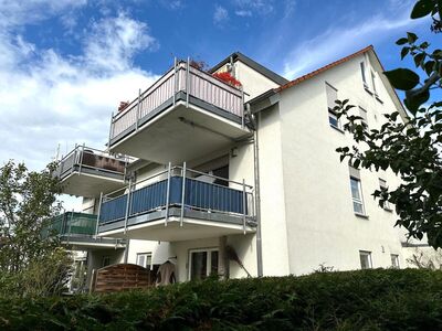 Helle 3-Zimmerwohnung mit großem, sonnigem Balkon in herrlicher ruhiger Ortsrandlage