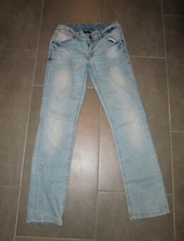 Jeanshose für Mädchen zu verkaufen *Größe 146* - Walsrode