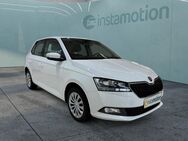 Skoda Fabia, 1.0 MPI Active Neu, Jahr 2020 - München