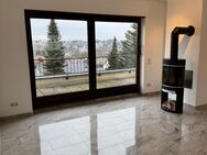 Helle schöne 3-Zimmer Penthouse Wohnung mit Rundum-Balkon und Kamin - Pforzheim